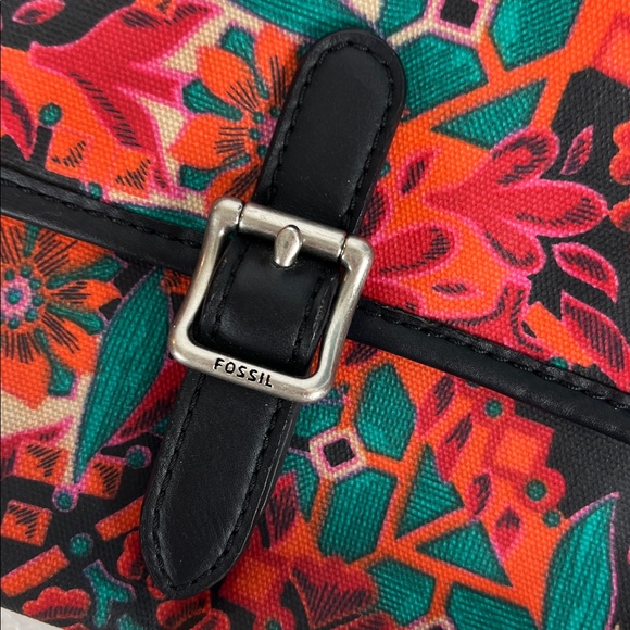 Fossil Keyper Small Crossbody Floral Orange & Teal - Picture 4 of 11